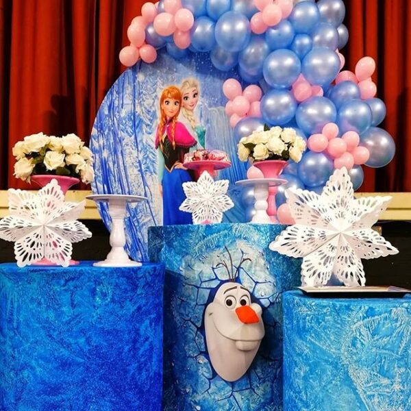 Trang trí bàn quà sinh nhật Frozen BBX386