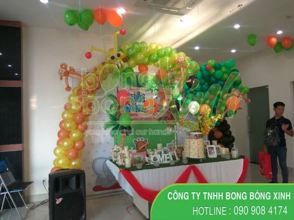 Bàn quà trang trí sinh nhật 0127 Bàn quà trang trí sinh nhật 0127
