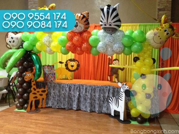 Trang trí bàn quà sinh nhật 0128 Trang trí bàn quà sinh nhật 0128