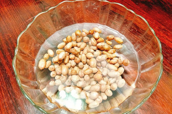 Rang đậu phộng trong nồi chiên không dầu rất ngon, giòn và không bị cháy gió ở đâu?