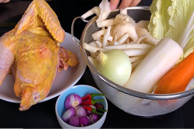 Top 3 món lẩu gà nấm thơm ngon, bổ dưỡng cho ngày đông se lạnh trạm xăng sạch